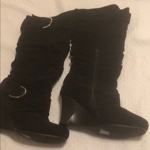 Black suede boots